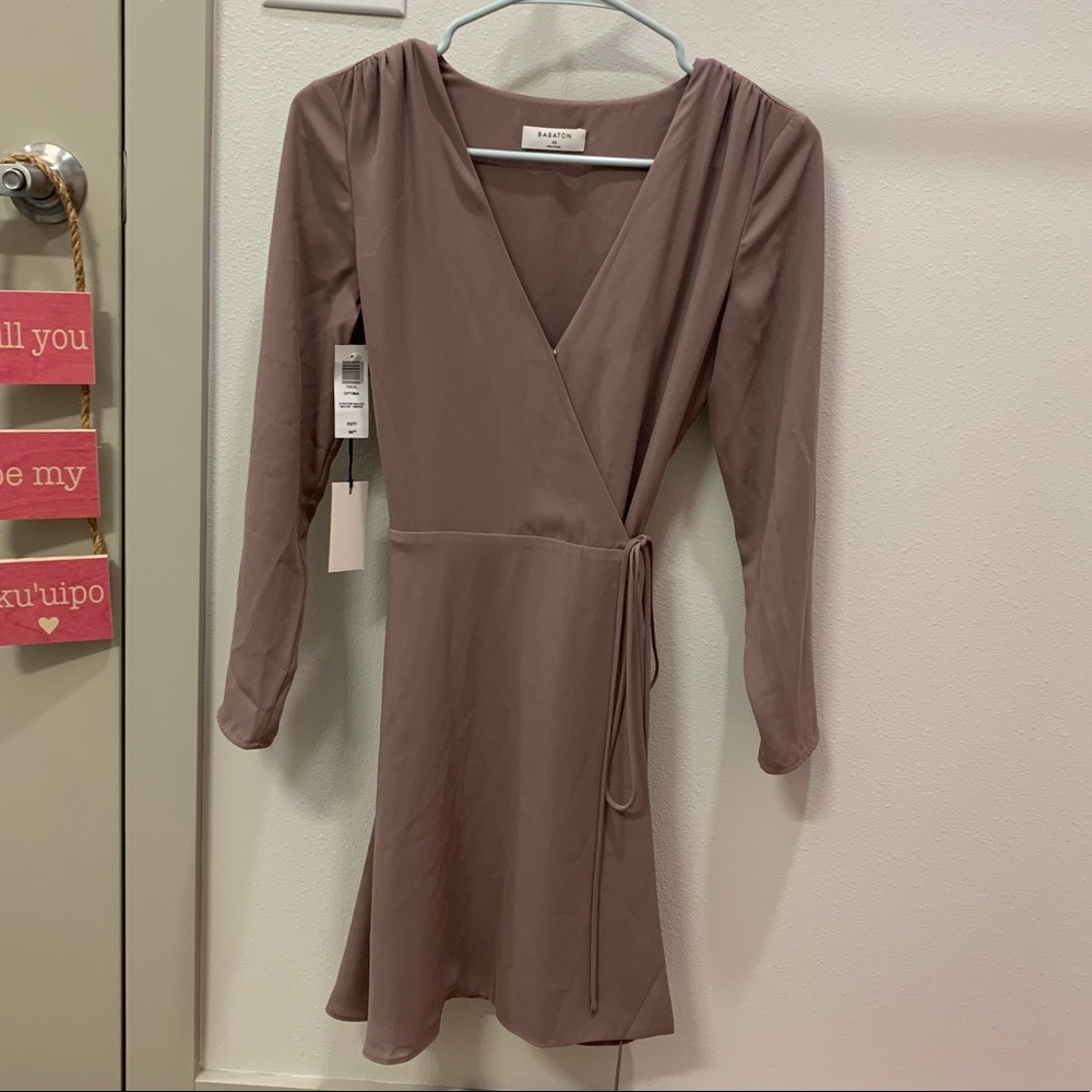 Mauve Optima Aritzia dress. Size XS. NWT!